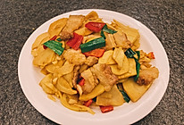 来自婆婆的家常菜：春笋三层肉的做法
