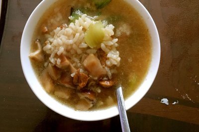 香菇鸡肉粥