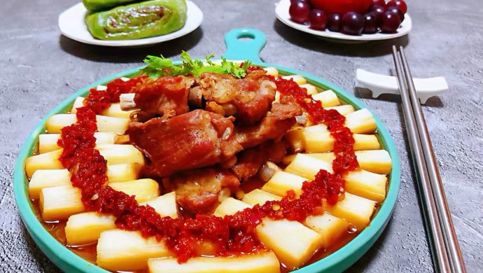 剁椒蒸山药排骨