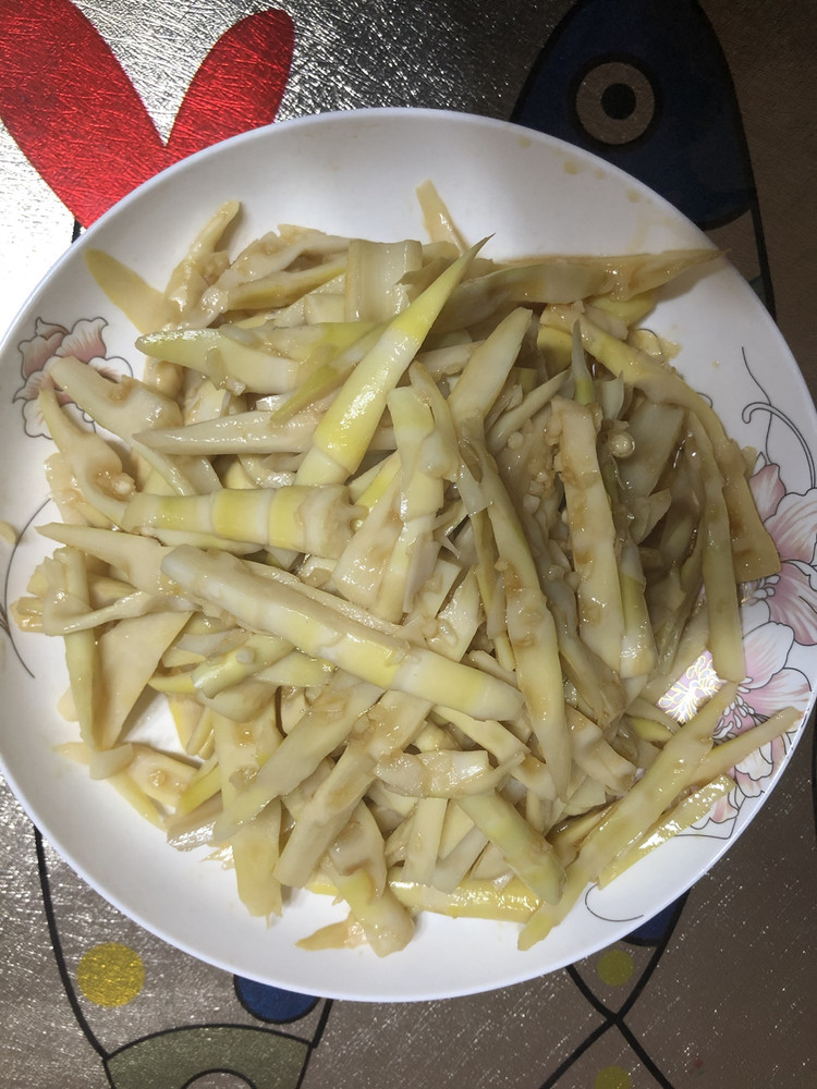 香油春笋的做法