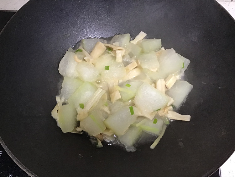清炒冬瓜扁尖的做法