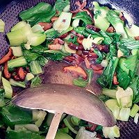 香菇炒油菜的做法图解5