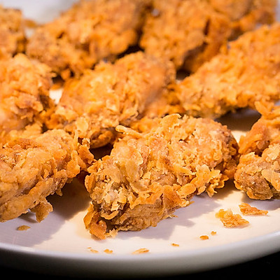 香辣鸡翅，劲脆酥香