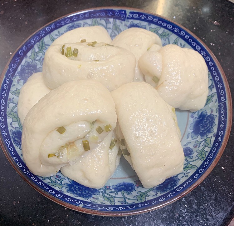 家常葱花卷的做法