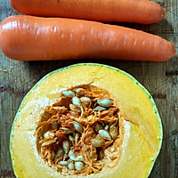 南瓜饼和胡萝卜馒头的做法图解1