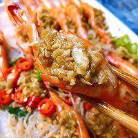 鲜美多汁的蒜蓉粉丝蒸虾的做法图解7
