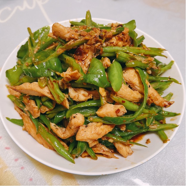 四季豆炒鸡胸肉的做法