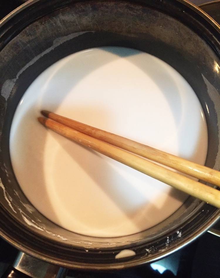 宝宝爱吃的椰蓉南瓜糯米糍#橄露贝贝橄榄油试用#的做法图解3