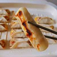向全世界安利‼️不用和面懒人版饺皮锅贴的做法图解10