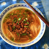 花菇炖鸡面（酱）的做法图解3