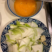 清甜胡瓜炒蛋的做法图解1