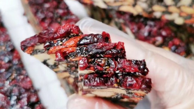 超级好吃的蔓越莓味阿胶糕，你绝对不能错过的做法