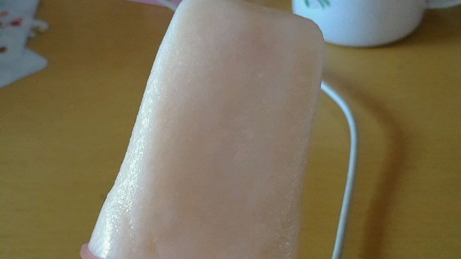 哈密瓜奶冰的做法