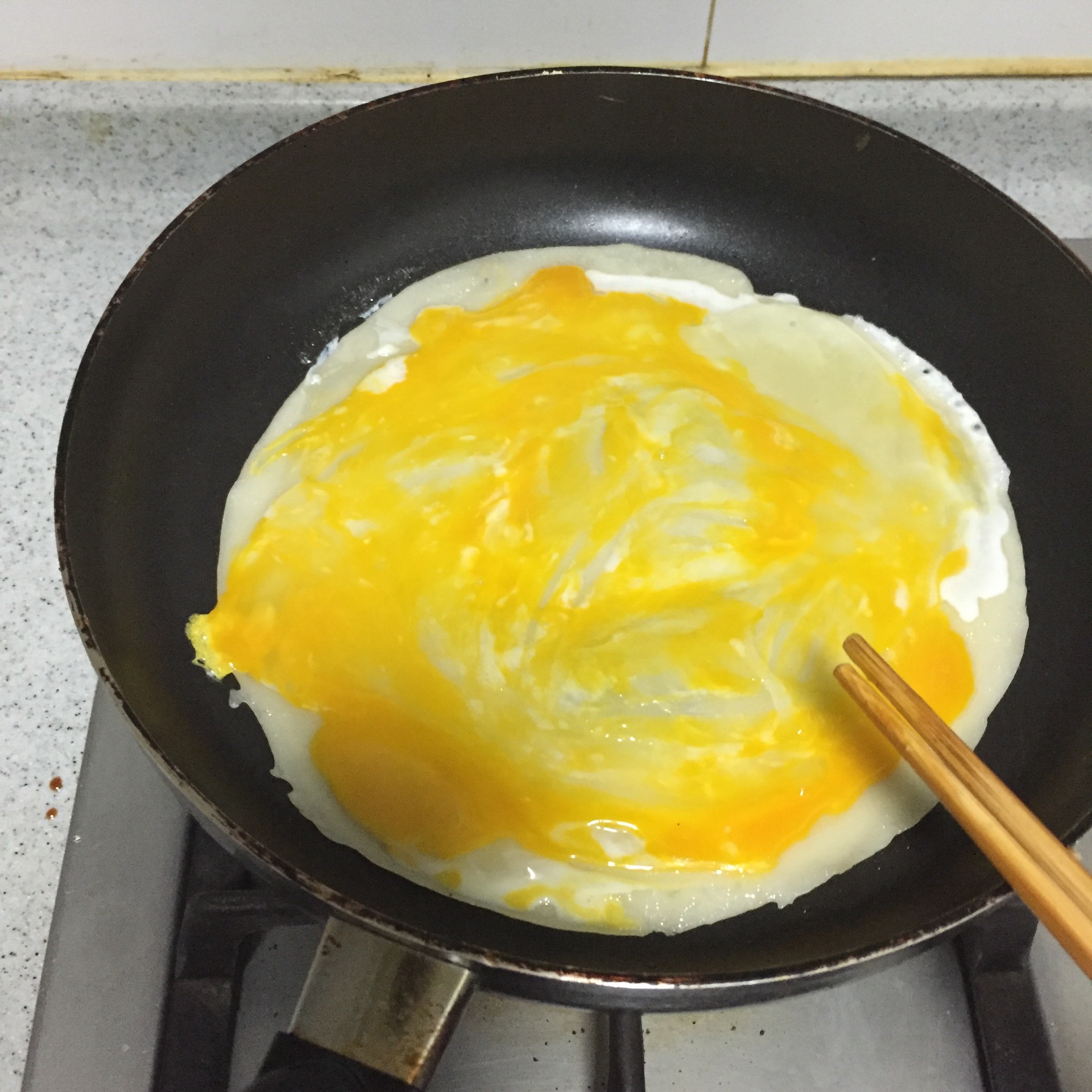 鸡蛋煎饼怎么做_鸡蛋煎饼的做法_豆果美食