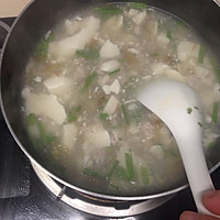 榨菜肉末豆腐汤--乌江榨菜的做法图解7