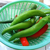 鲜笋炒鱿鱼的做法图解2