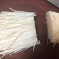 蒸牛肉卷金针菇的做法图解2