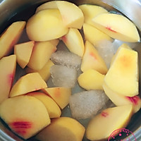 糖水黄桃的做法图解2