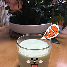 牛油果香蕉奶昔