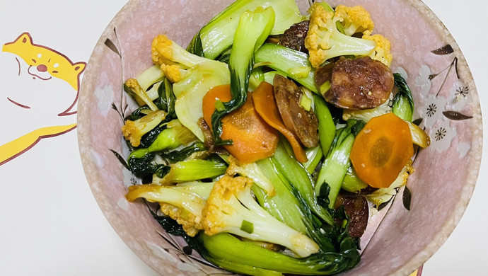时蔬腊肠杂粮饭