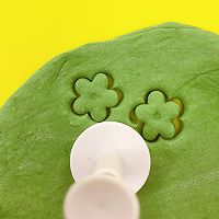 菠菜双色馒头的做法图解16