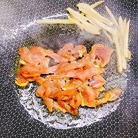 西葫芦炒鸭胸的做法图解5