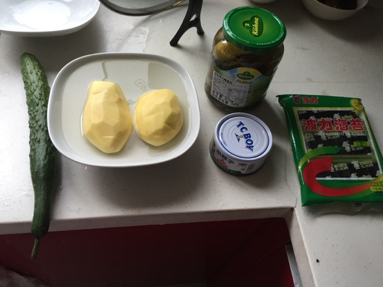 饭团和土豆泥的做法图解1
