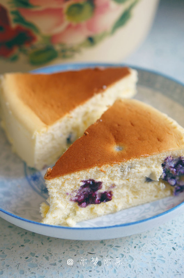 蓝莓舒芙蕾芝士蛋糕(0/14)