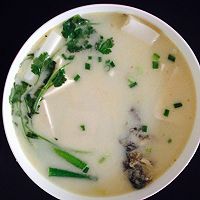 奶汤鲫鱼的做法图解5