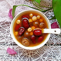 桂圆莲子红枣甜汤的做法图解6