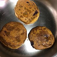 健康的黑全麦南瓜紫薯饼的做法图解5