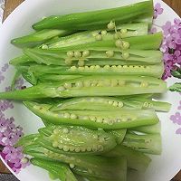 凉拌秋葵的做法图解5