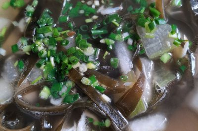 冬瓜海带虾皮汤