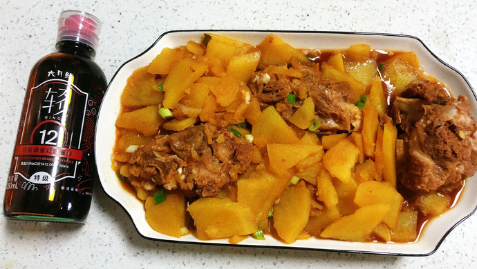 土豆炖排骨
