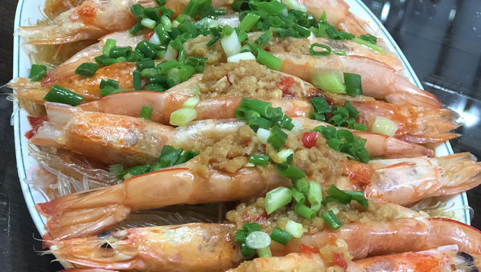 蒜蓉虾蒸粉丝
