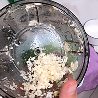 葱香鸡蛋荞麦面的做法图解2