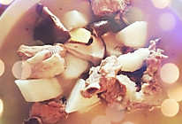 山药香菇排骨汤的做法