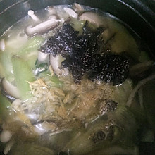 菌菇丝瓜汤