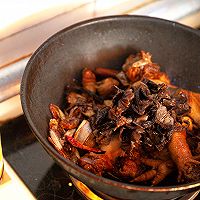 #金龙鱼营养强化维生素A纯香 新派菜籽油#小鸡炖蘑菇的做法图解11