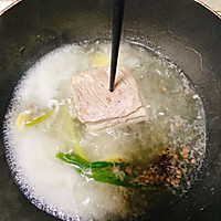 不油腻的蒜泥白肉的做法图解2
