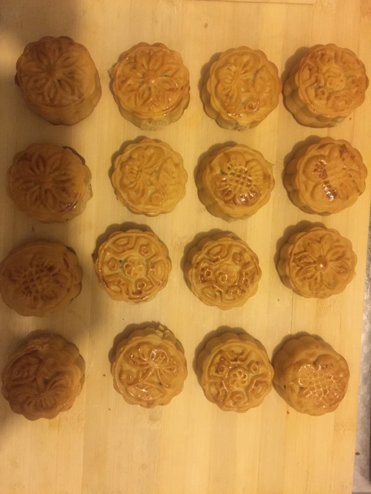 广式五仁月饼的做法