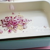 #春季减肥，边吃边瘦# 西班牙海鲜饭的做法图解3