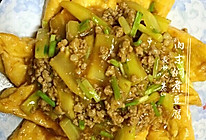 肉末焖煮豆腐的做法