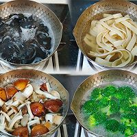 简单快手减脂菜——麻辣拌时蔬的做法图解3