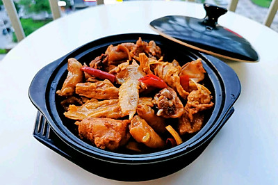 鸡肉焖腐竹，下饭菜