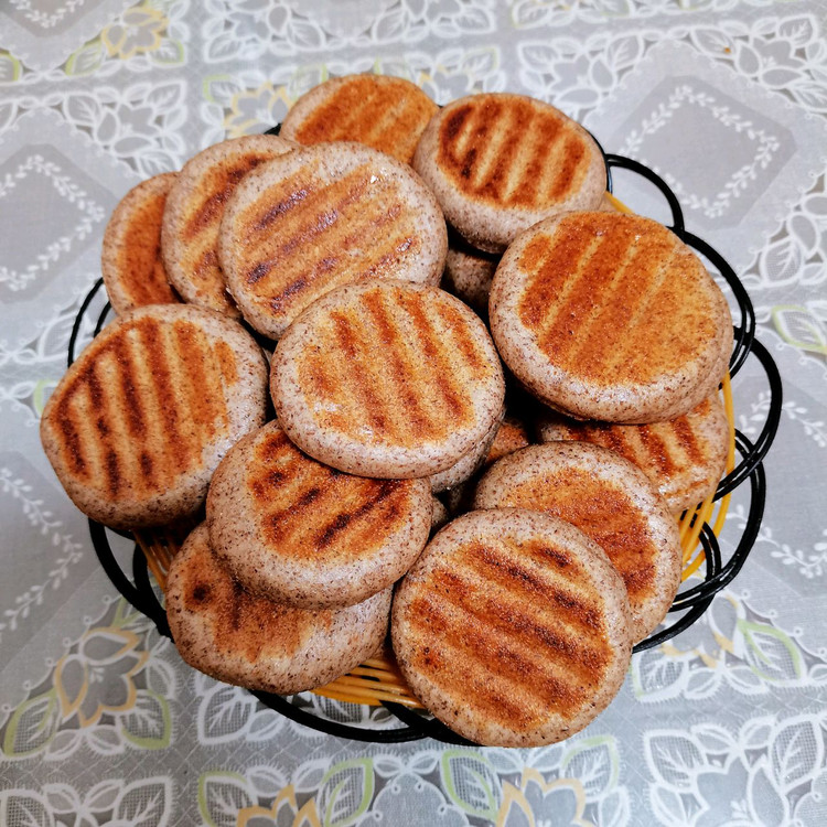 黑麦杂粮饼（减脂饮食）的做法