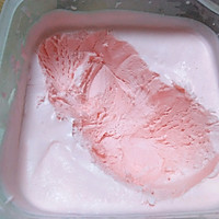 草莓冰淇淋的做法图解7