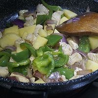 自家制咖喱鸡肉的做法图解3