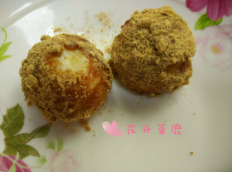 （麻糍）豆粉滚汤圆的做法