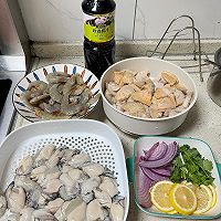 #珍选捞汁 健康轻食季#捞汁小海鲜的做法图解1